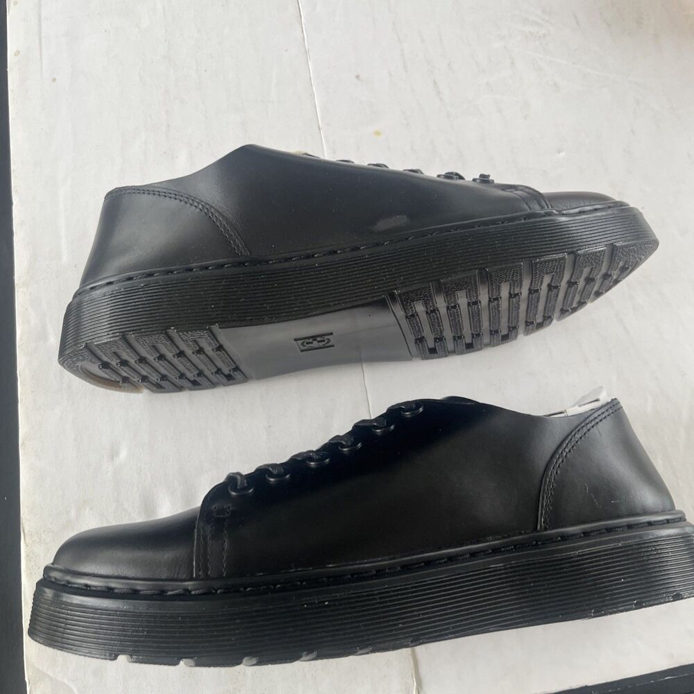 Dr. Martens Size 8 Black Dante